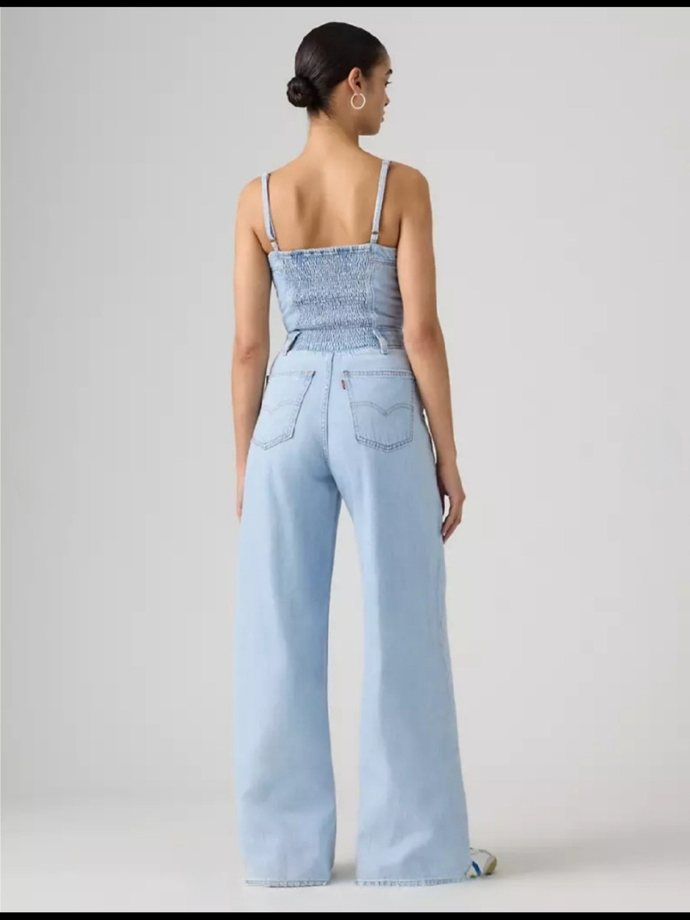 Levi's Light Blue Denim Wide-Leg Zip-Front Overalls. NWT - Picture 5 of 9